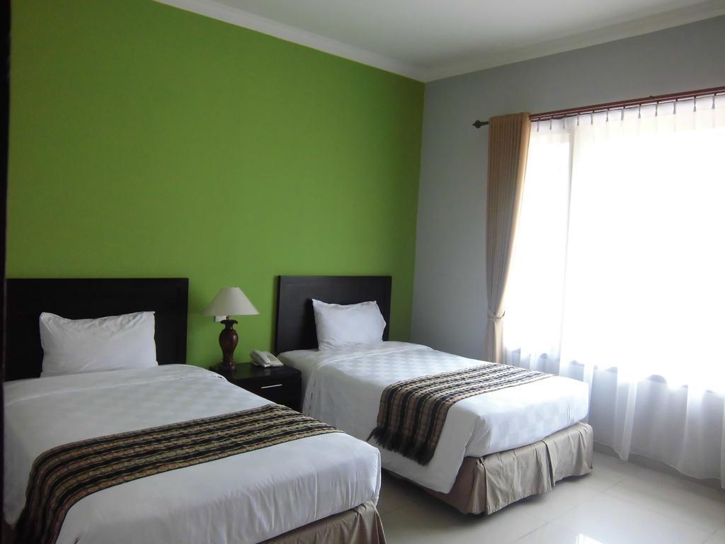 Town House Bukit Damai Indah Hotel Balikpapan  Bagian luar foto